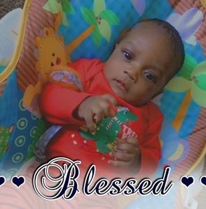 Meet your Posher, Casandra